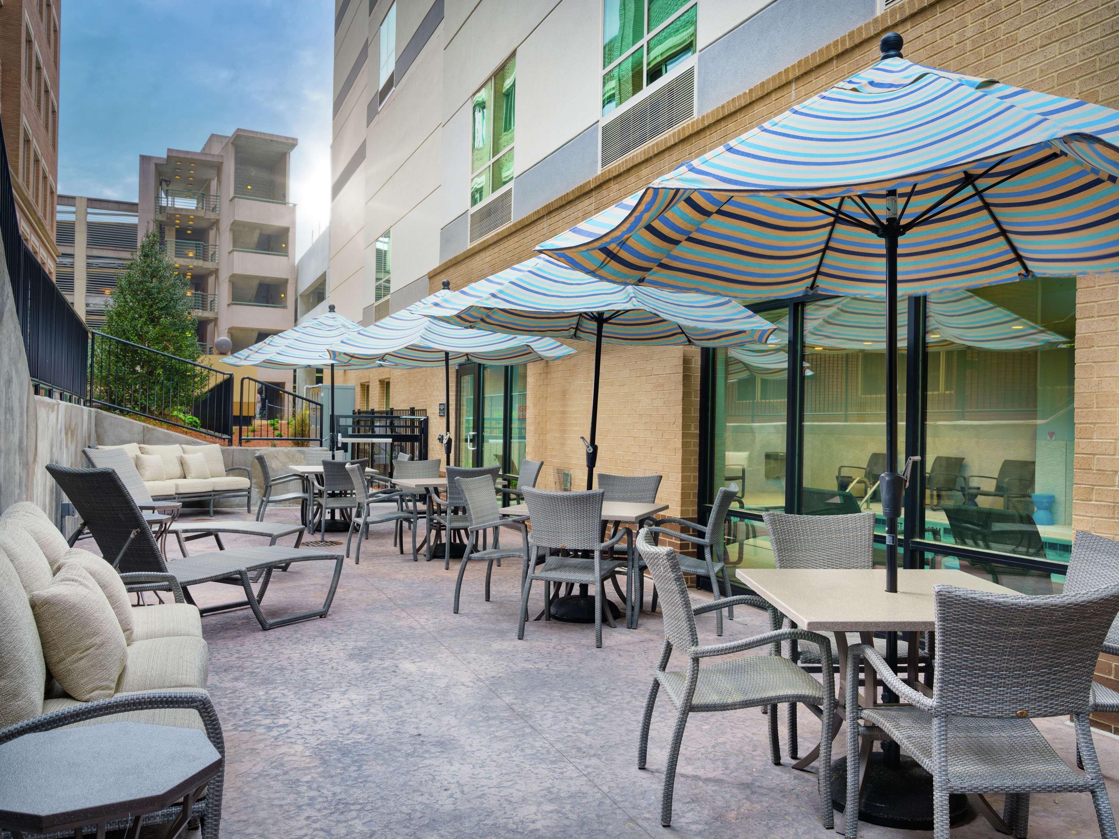 Hampton Inn & Suites Atlanta Decatur/Emory Exterior foto